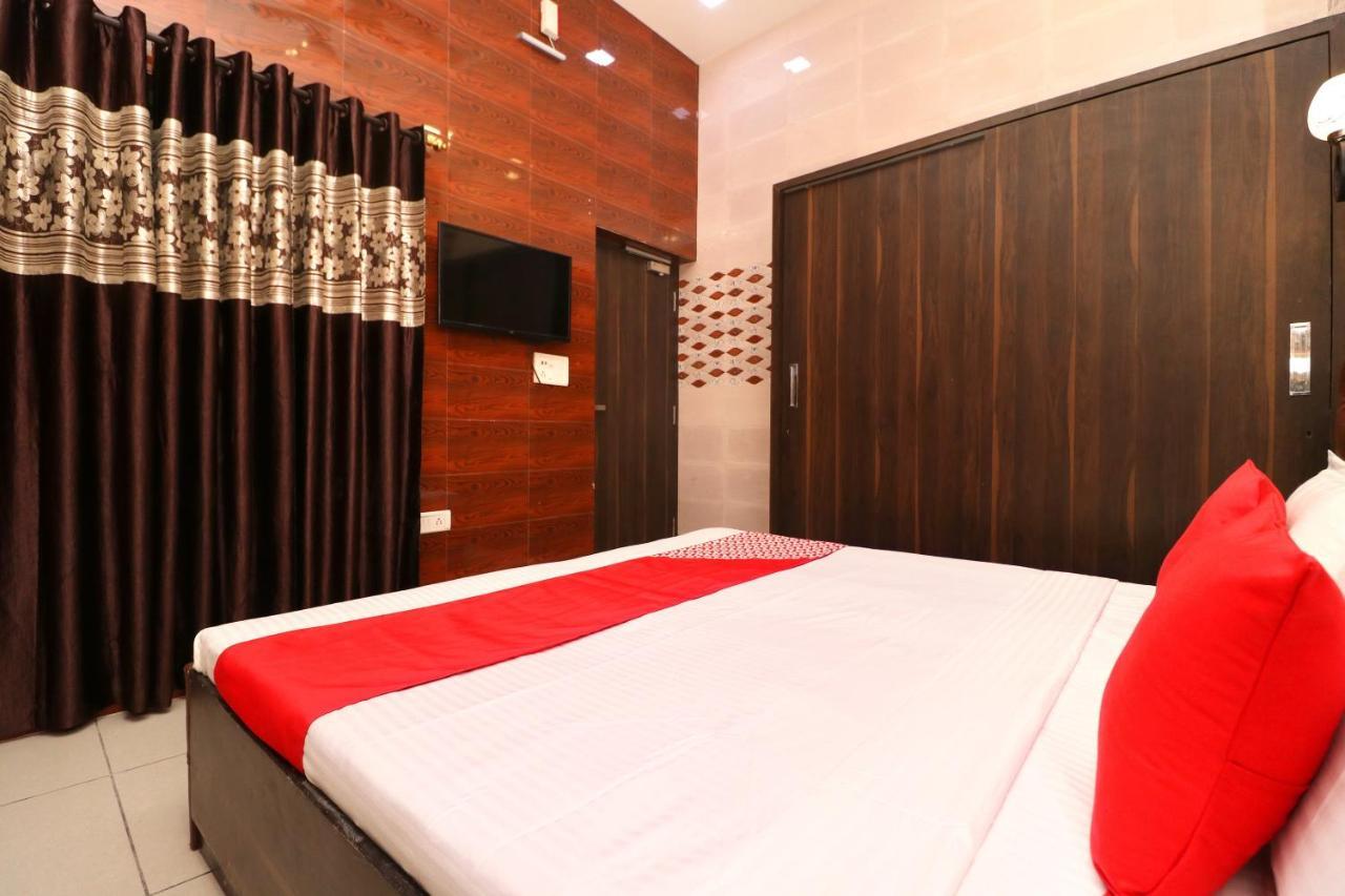 ג'לנדהר Hotel O Max מראה חיצוני תמונה