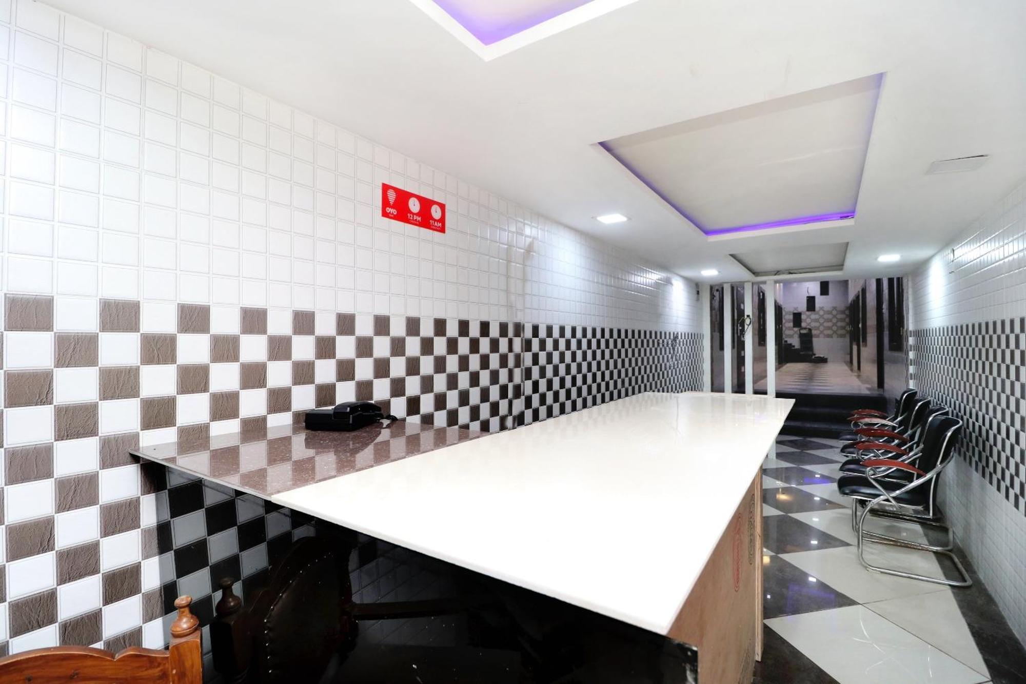 ג'לנדהר Hotel O Max מראה חיצוני תמונה
