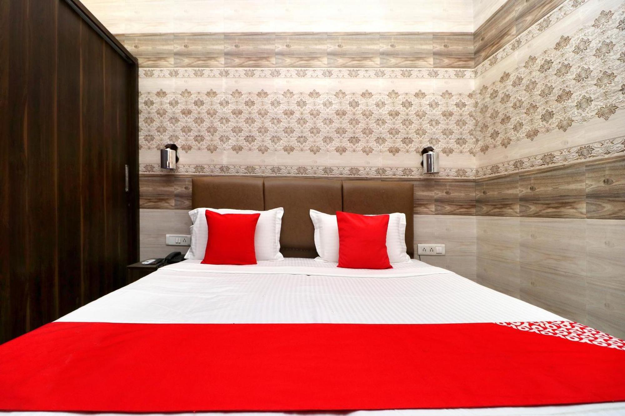 ג'לנדהר Hotel O Max מראה חיצוני תמונה