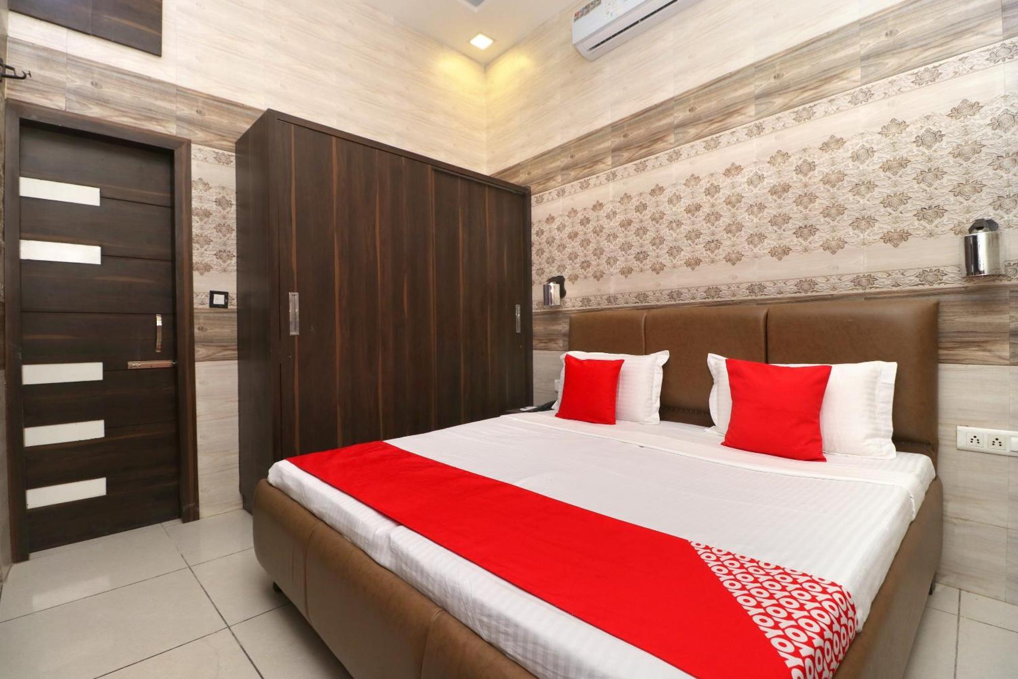 ג'לנדהר Hotel O Max מראה חיצוני תמונה